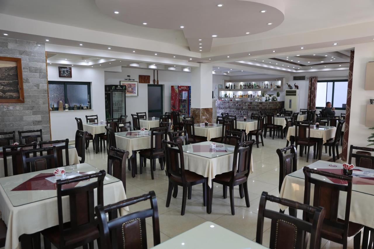 Hotel Kalaja Boks 外观 照片